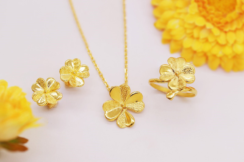 Thiết kế trang sức bằng vàng bạc Doji thể hiện tình yêu thiên nhiên