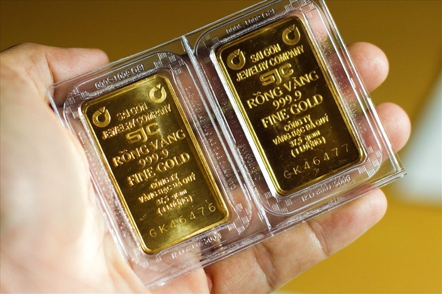 Hình thức kinh doanh vàng online bao gồm vàng miếng và vàng nữ trang